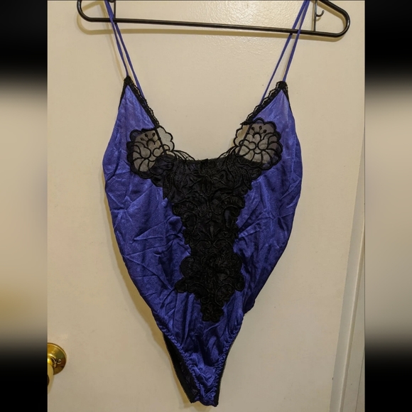 Fredrick's of hollywood Nighty purple satin black lace vtg - Picture 3 of 4